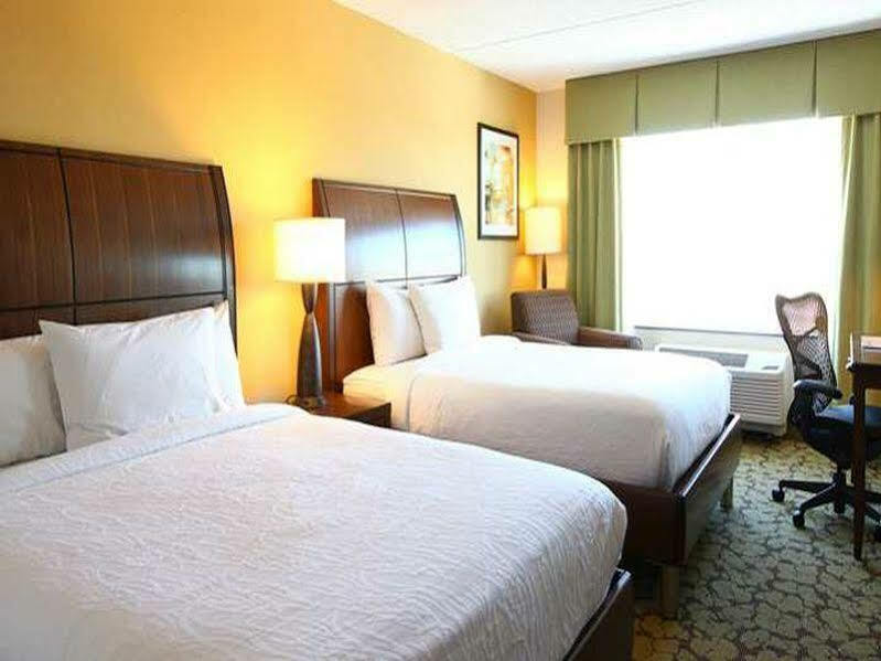 Hilton Garden Inn Olathe Exterior foto